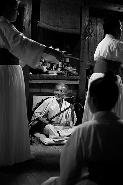 西表民謡誌と工工四 -石垣金星 西表をほりおこす会-